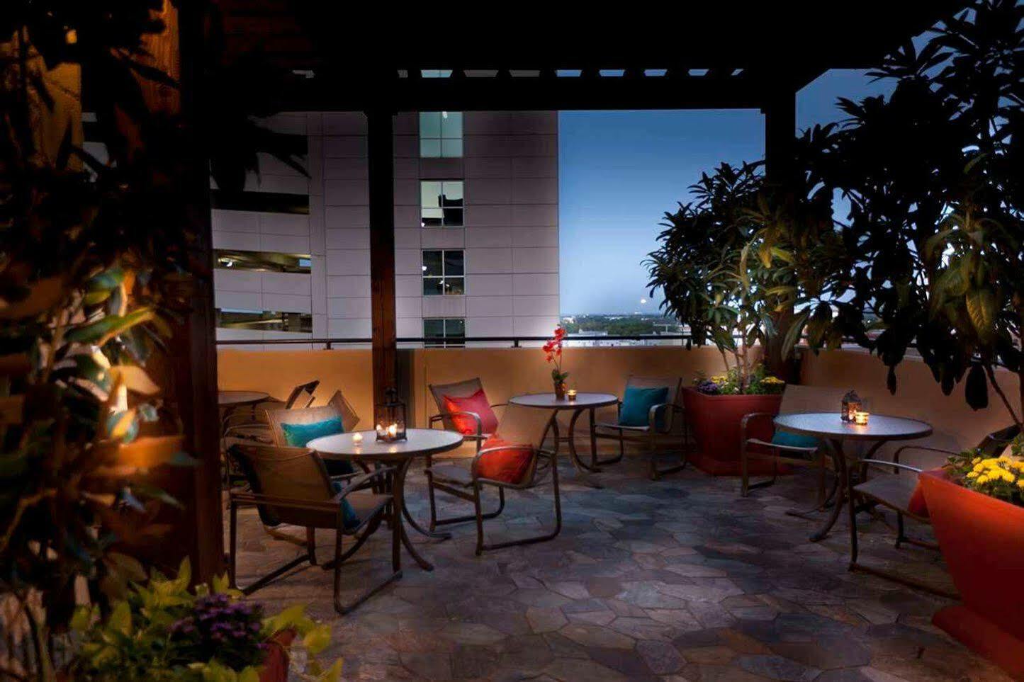 Embassy Suites By Hilton Fort Worth Downtown Exterior foto